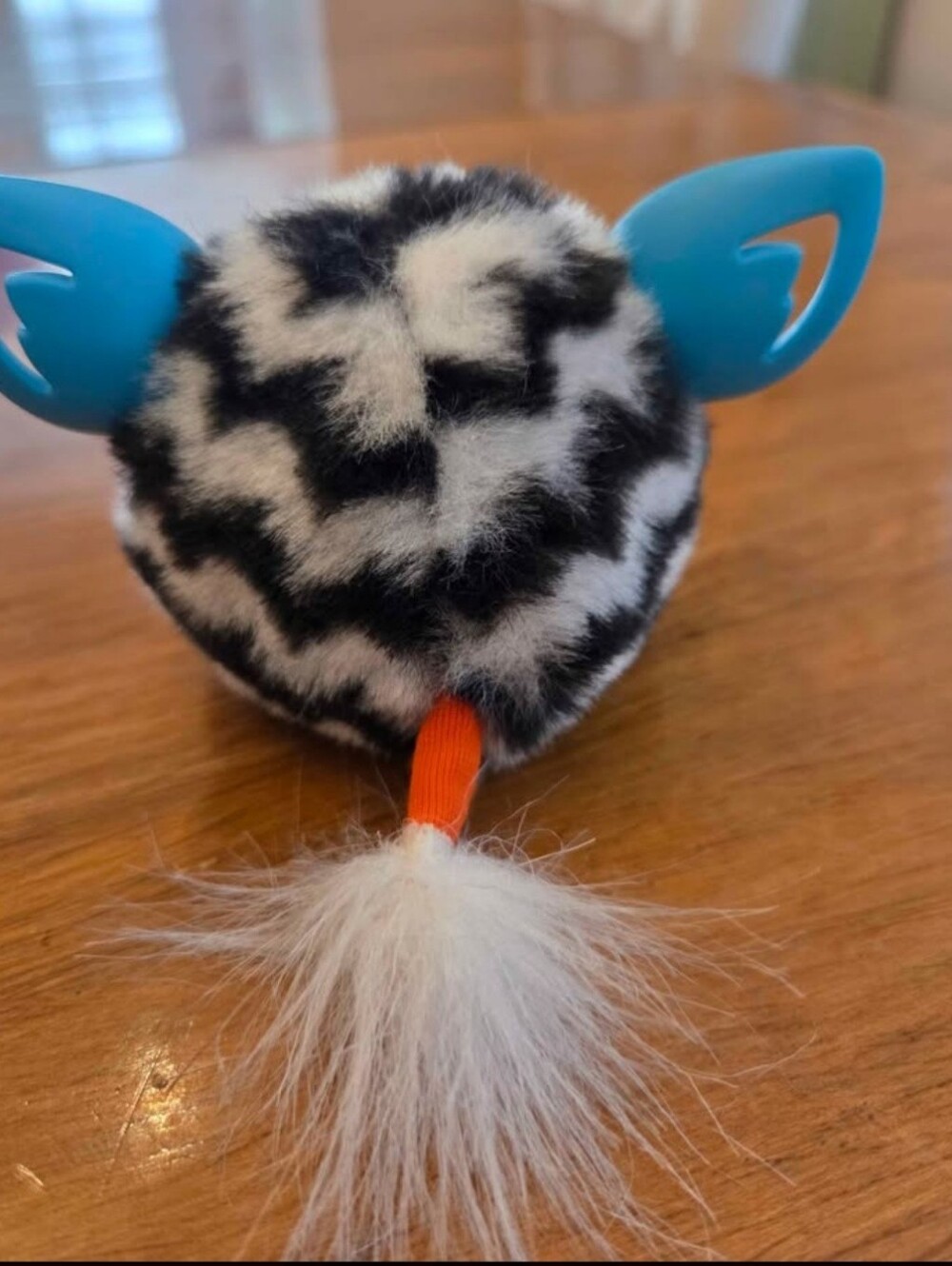 Mini Furby - Picture 2 of 2